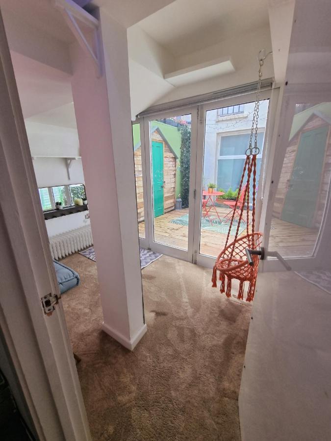 ברייטון Quirky Seaside Family Cottage Walk To The Waves! מראה חיצוני תמונה